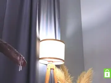 Kanyesbabyyy  live sex cam