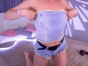 Kanyesbabyyy  live sex cam