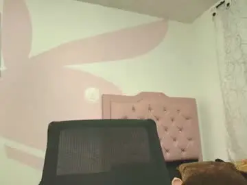 Kim_mckenzie  live sex cam