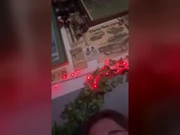 Kingwilly4  live sex cam