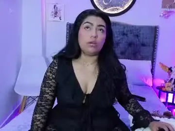 Kyana_cream  live sex cam