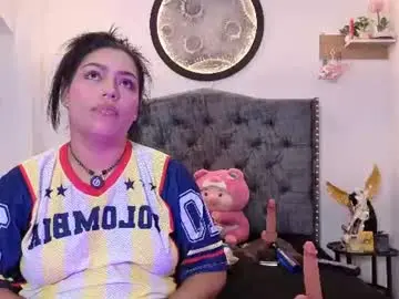 Kyana_cream  live sex cam
