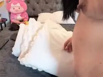 Kyana_cream  live sex cam