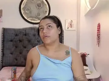 Kyana_cream  live sex cam