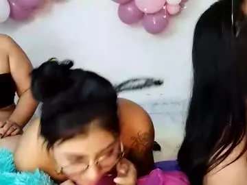 Lapeligrosa_  live sex cam