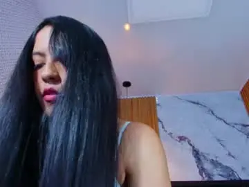 Lizza_oss  live sex cam