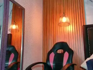Lizza_oss  live sex cam