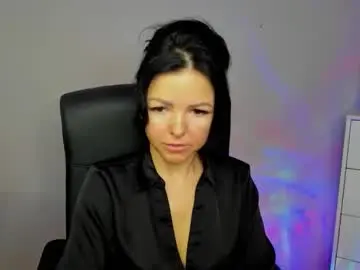 Mollymoon40  live sex cam