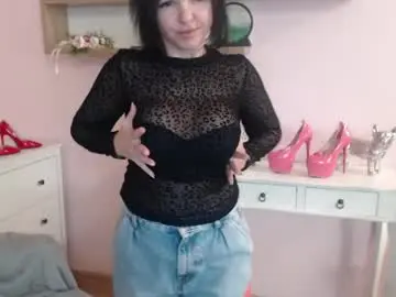 Mollymoon40  live sex cam