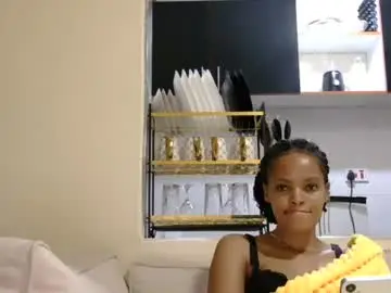 Petite_beroh  live sex cam