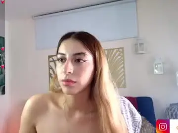 _olivia_summer_  live sex cam