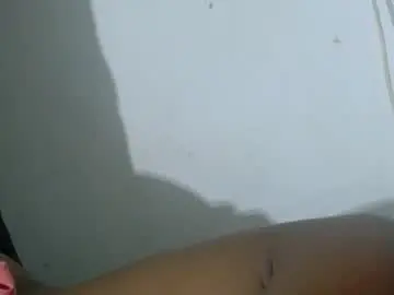 Baddiebitchx  live sex cam
