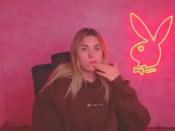 Chloe_diva  live sex cam