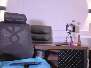 Giigii_hadidd  live sex cam