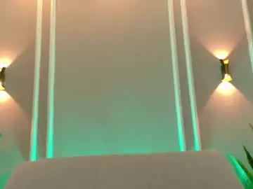 Isa_kis_1  live sex cam