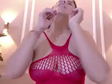 Isa_kis_1  live sex cam