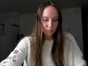 Juicysavanah  live sex cam