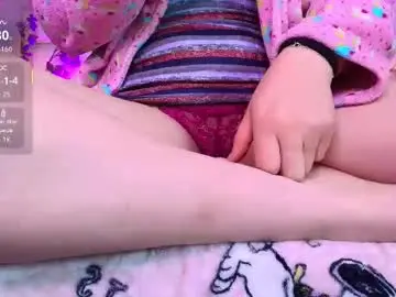 Miia_paris  live sex cam