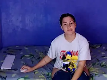 Patris204  live sex cam