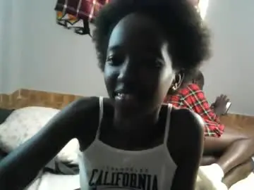 Pattoot  live sex cam