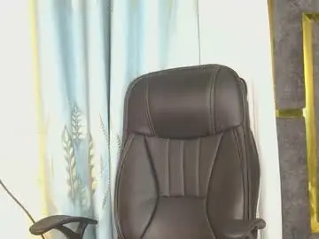 Pretty_marslady  live sex cam