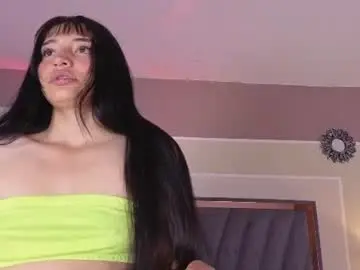 Serenabloom2  live sex cam