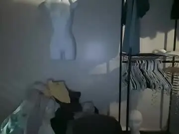 Sonnieday  live sex cam