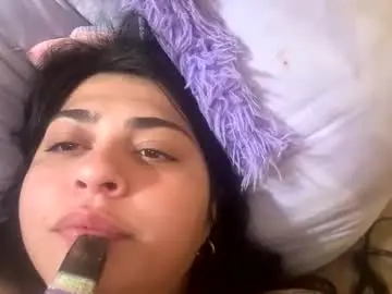 Starrie_marrie  live sex cam
