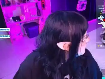 Toky_doll  live sex cam