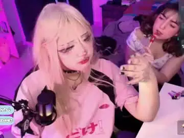 Toky_doll  live sex cam