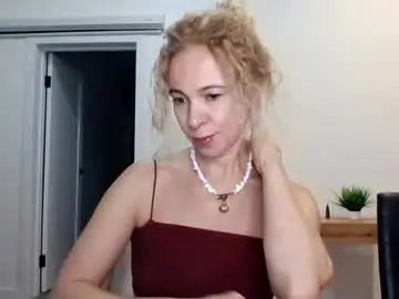 Zoreliau  live sex cam