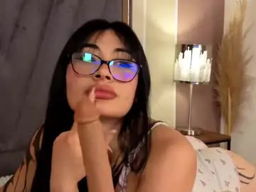 Aprildeams  live sex cam