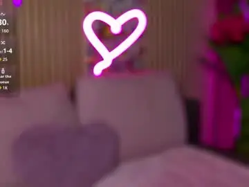 Ariapetite  live sex cam