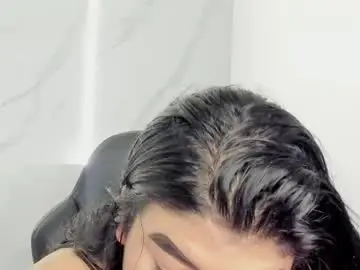 Dakota_tucci  live sex cam