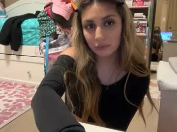 Daniellarae1  live sex cam