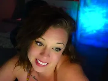 Garagesex22  live sex cam