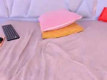 Hilaryasm  live sex cam