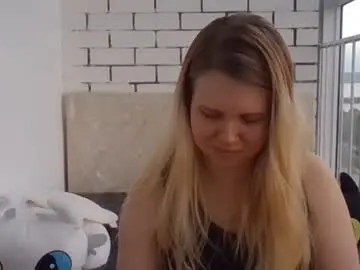 Iolahollingshead  live sex cam