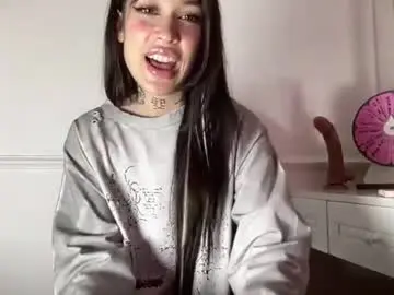 Itshelltai  live sex cam