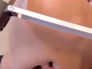 Karolvipxxx  live sex cam