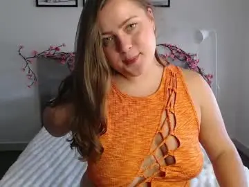Krispyshot  live sex cam