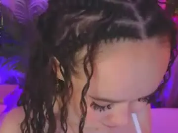 Marisolmoody  live sex cam