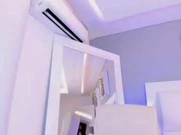 Saranixxon  live sex cam