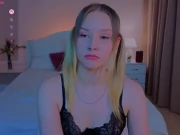 Staceyyjones  live sex cam