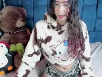 Valentinaklean1  live sex cam