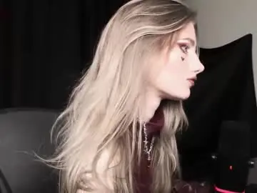 Waterfallwoods  live sex cam