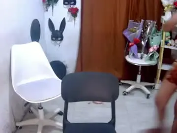 _miss_melody  live sex cam