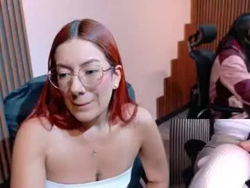 Abbystones  live sex cam