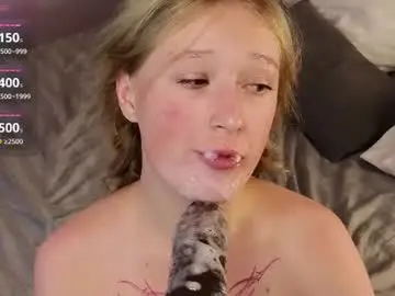 Alisonhowell  live sex cam