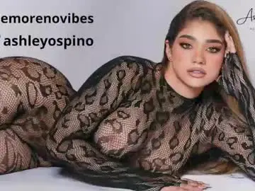 Ashley_ospino  live sex cam